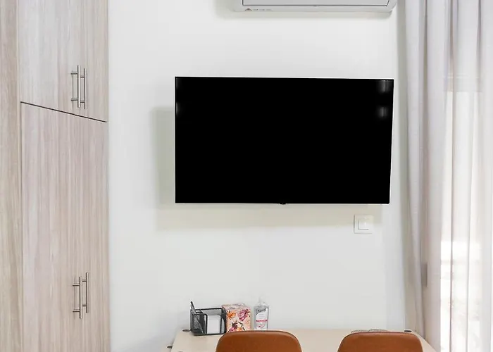 アパート Ey 2 ラリサ